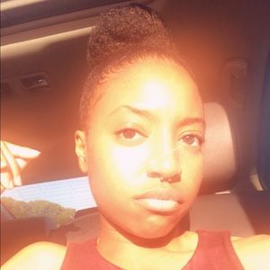 Meet your Posher, Reine